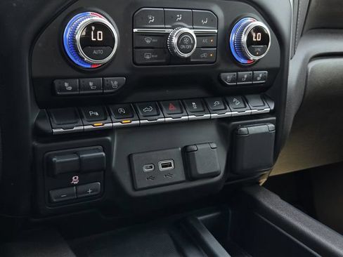 Used 2020 GMC Sierra 1500 SLT AWD/4WD image 20