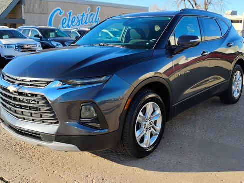 Used 2021 Chevrolet Blazer LT image 3