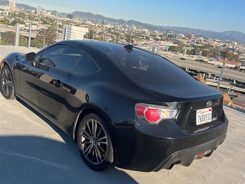 Used 2016 Scion FR-S image 7