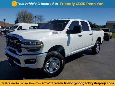 Used 2026 RAM 2500 Tradesman w/ Chrome Appearance Group AWD/4WD image 1