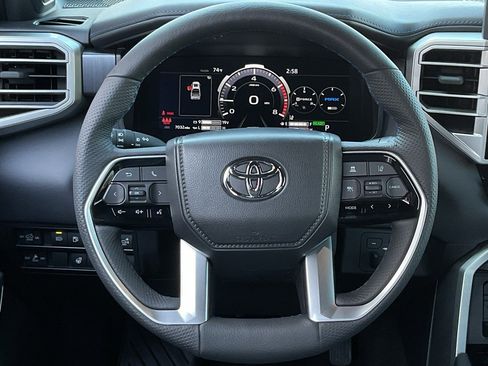 Used 2025 Toyota Tundra Platinum image 27