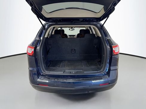 Used 2016 Chevrolet Traverse LT w/ Style and Technology Package image 10