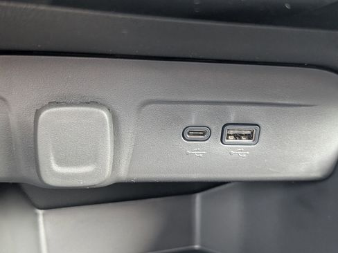 New 2026 Chevrolet Trax ACTIV w/ Driver Confidence Package FWD image 17