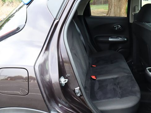 Used 2015 Nissan Juke SV AWD/4WD image 21