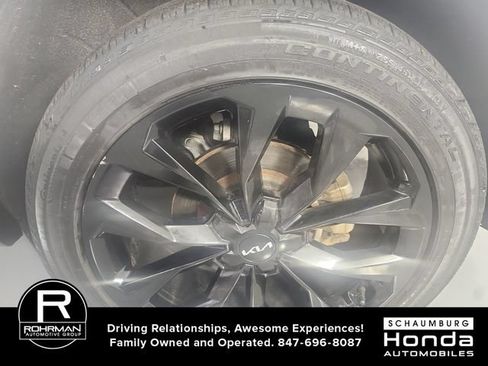 Used 2023 Kia Sorento SX AWD/4WD image 5