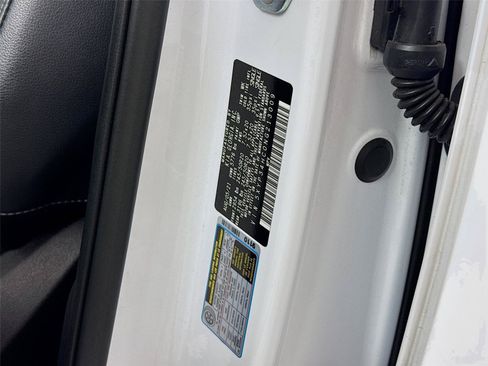 Used 2022 Kia Telluride EX w/ EX Premium Package FWD image 41