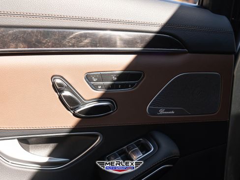 Used 2017 Mercedes-Benz S 550 4MATIC Sedan image 49