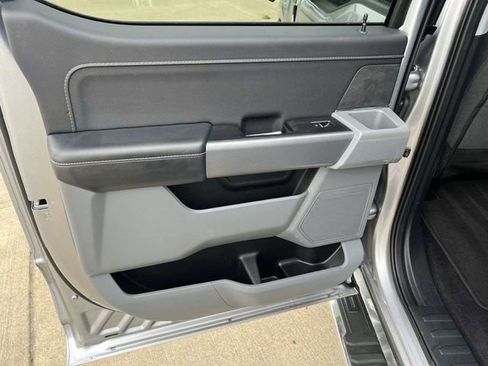 Used 2024 Ford F150 XLT w/ Mobile Office Package image 20