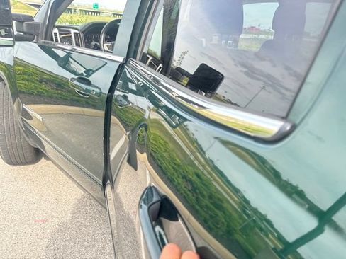 Used 2015 GMC Sierra 1500 SLE w/ SLE Value Package AWD/4WD image 5