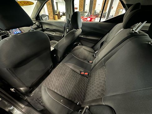 Used 2021 Nissan Kicks S FWD image 12
