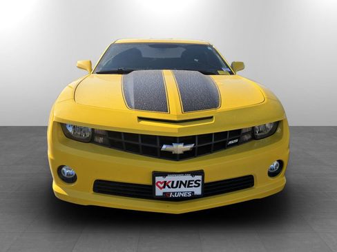 Used 2013 Chevrolet Camaro SS w/ Black Rally Stripe Package RWD image 2