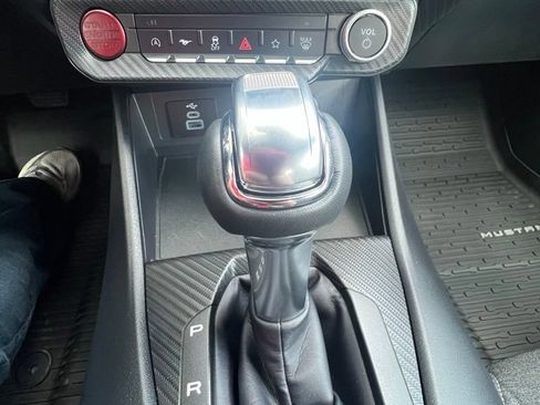 Used 2025 Ford Mustang Coupe RWD image 17