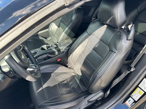 Used 2018 Ford Mustang GT Premium w/ Equipment Group 401A image 15