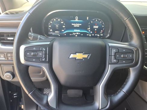 Used 2024 Chevrolet Tahoe LT w/ Luxury Package RWD image 9