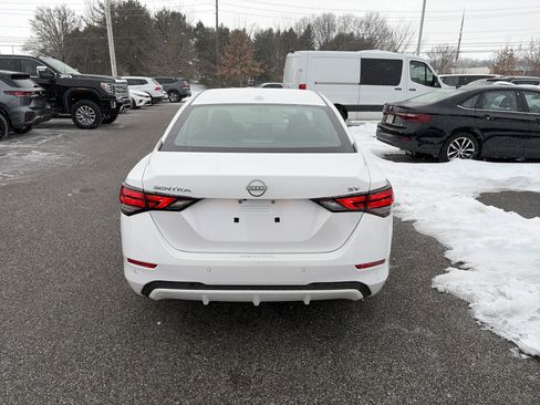 Used 2024 Nissan Sentra SV image 5