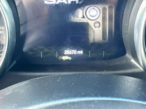 Used 2022 Jeep Wrangler Unlimited Sahara w/ Cold Weather Group AWD/4WD image 13