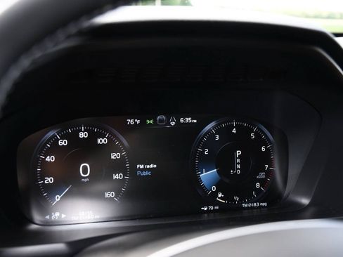 Used 2022 Volvo XC90 T6 Momentum w/ Advanced Package AWD/4WD image 37