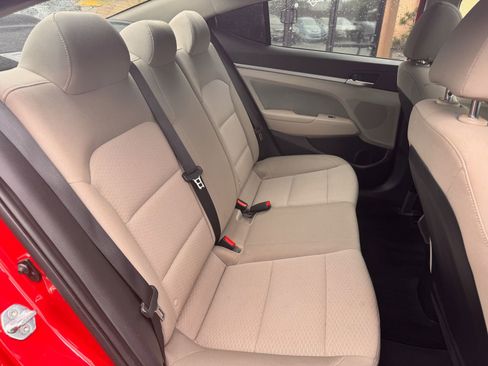 Used 2020 Hyundai Elantra Value Edition image 18