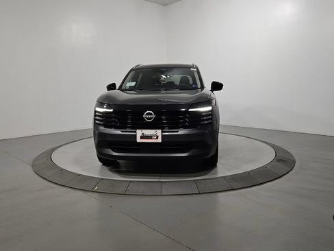 New 2026 Nissan Kicks SV w/ SV Premium Package AWD/4WD image 8