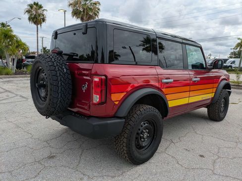 Used 2025 Ford Bronco Big Bend w/ Free Wheeling Package AWD/4WD image 4