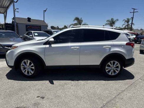Used 2014 Toyota RAV4 Limited w/ Technology Package FWD image 2
