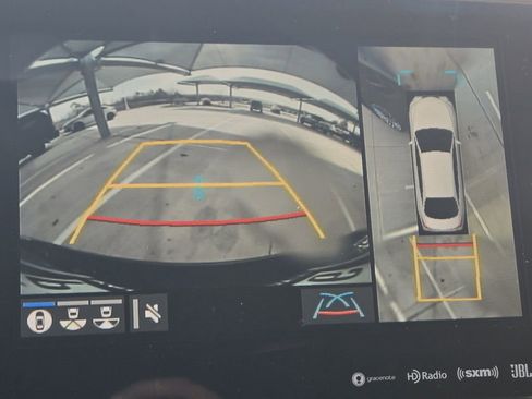 Used 2021 Toyota Avalon Limited w/ Advanced Safety Package image 19