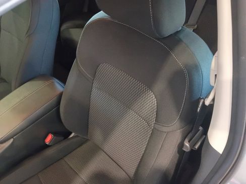 Used 2023 Nissan Sentra S image 30