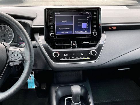 Certified 2022 Toyota Corolla LE image 6