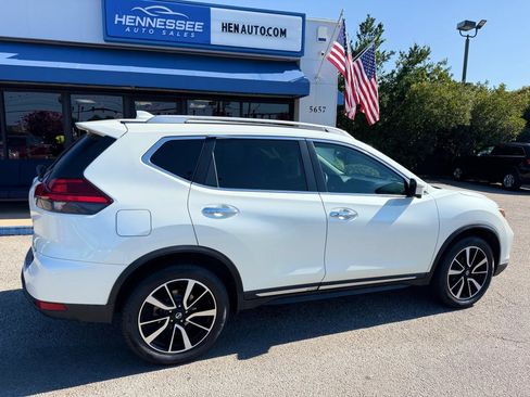 Used 2017 Nissan Rogue SL w/ SL Premium Package AWD/4WD image 11
