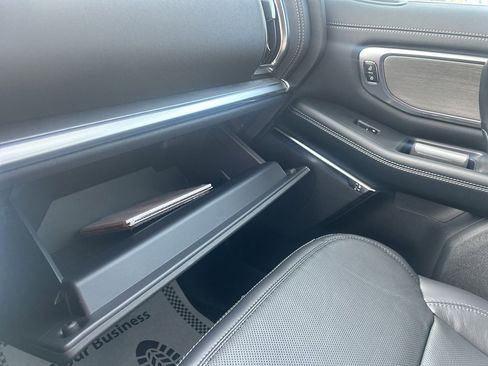 New 2025 Ford Expedition Platinum w/ Driver's Package image 39