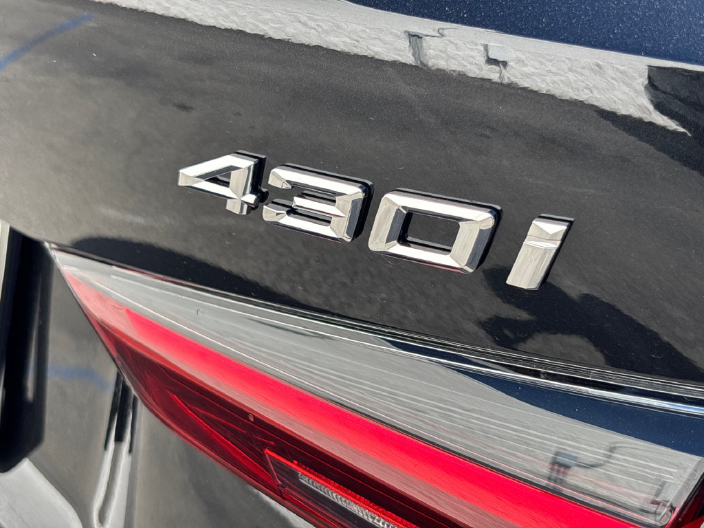 New 2026 BMW 430i xDrive w/ M Sport Package AWD/4WD image 9