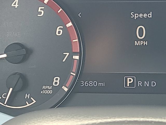 Used 2025 Nissan Frontier PRO-4X AWD/4WD image 16