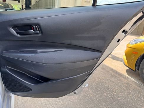 Used 2024 Toyota Corolla LE FWD image 19