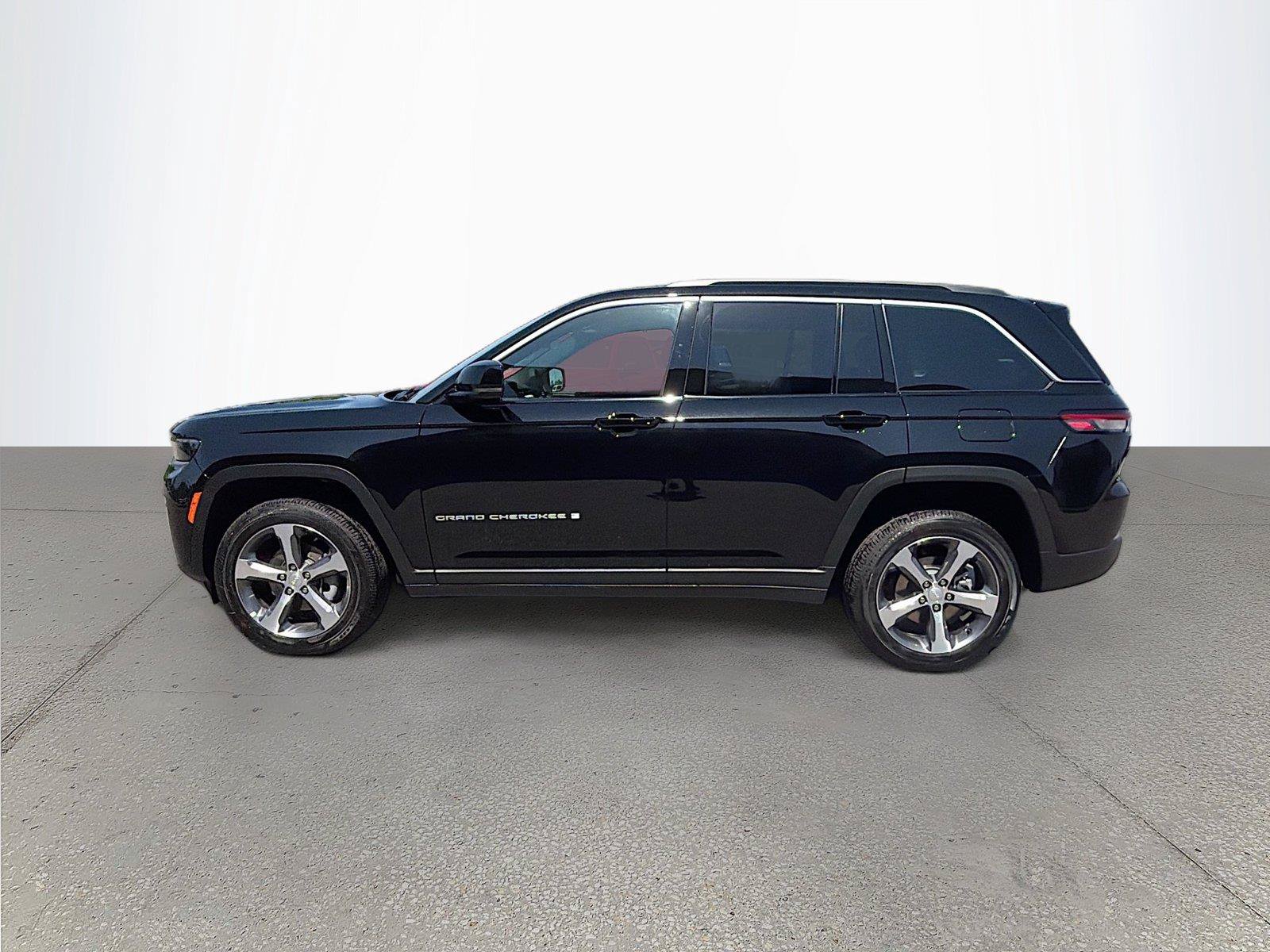 New 2026 Jeep Grand Cherokee Limited AWD/4WD image 7