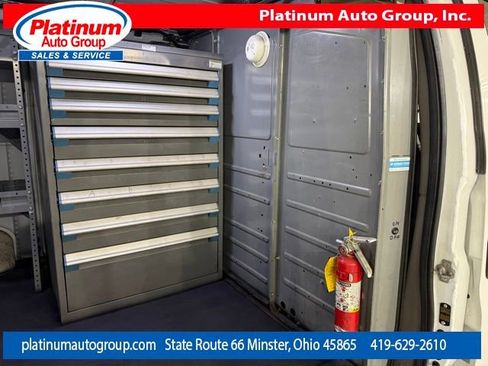 Used 2016 Chevrolet Express 3500 Extended RWD image 34