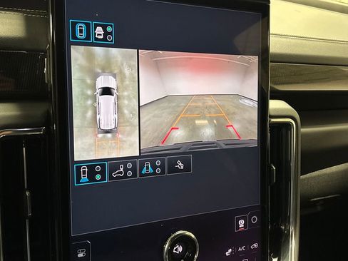New 2026 GMC Yukon Elevation RWD image 43