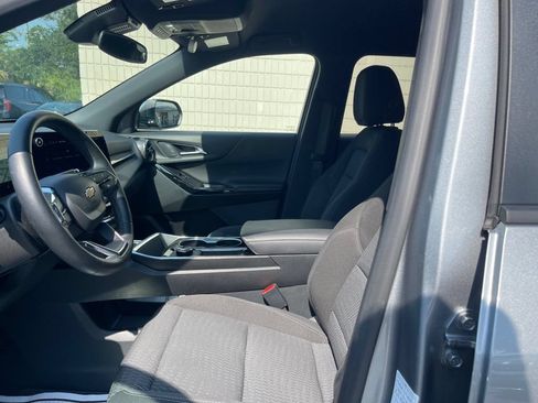 Used 2026 Chevrolet Equinox LT FWD image 12