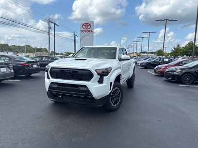New 2025 Toyota Tacoma TRD Sport