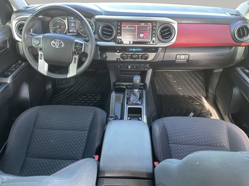 Used 2023 Toyota Tacoma SR5 RWD image 13