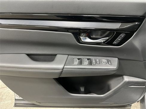 Used 2023 Honda CR-V Sport Touring image 17