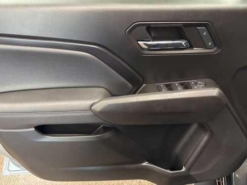 Used 2024 GMC Canyon Elevation w/ Convenience Package AWD/4WD image 10