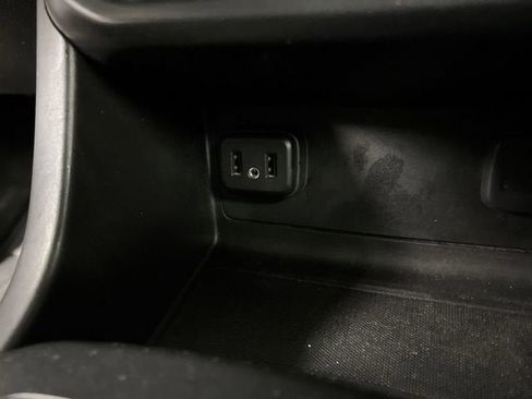 Certified 2019 Chevrolet Colorado W/T w/ Custom Special Edition AWD/4WD image 33