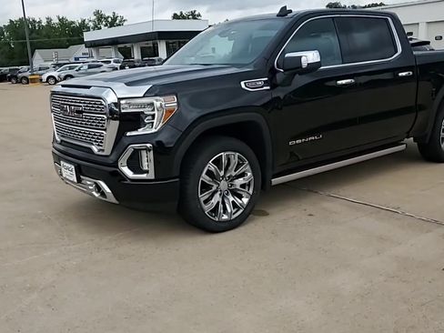 Used 2022 GMC Sierra 1500 Denali w/ Denali Premium Package AWD/4WD image 4