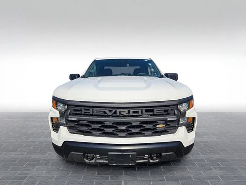 Used 2022 Chevrolet Silverado 1500 W/T w/ WT Convenience Package AWD/4WD image 2