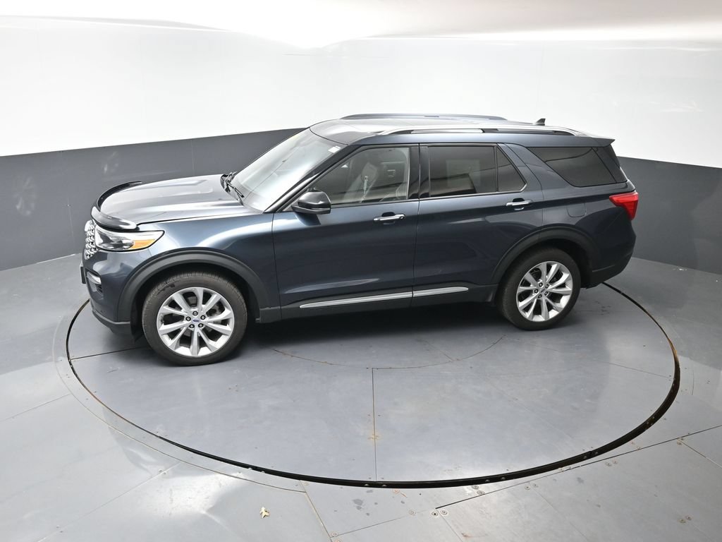 Used 2022 Ford Explorer Platinum w/ Equipment Group 601A AWD/4WD image 49