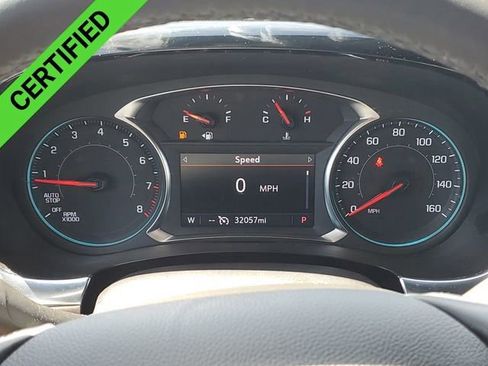 Certified 2023 Chevrolet Traverse LT FWD image 13