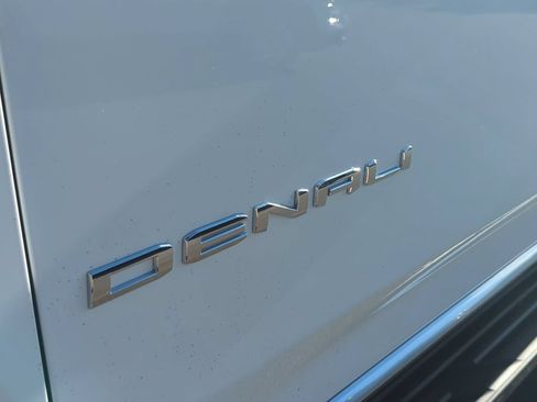 New 2026 GMC Yukon XL Denali AWD/4WD image 30