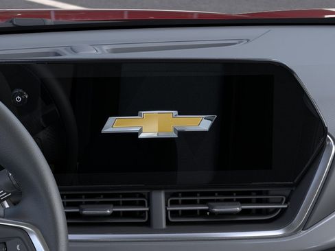 New 2026 Chevrolet Trax LT w/ Driver Confidence Package FWD image 44