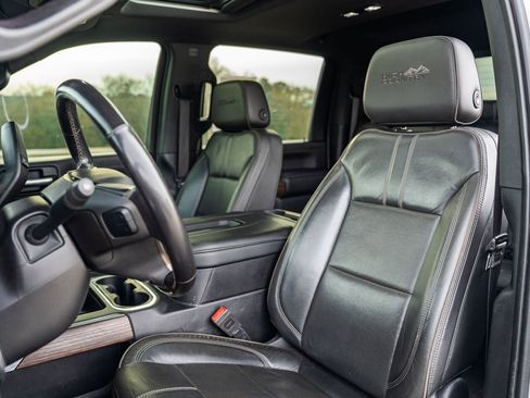 Used 2020 Chevrolet Silverado 3500 High Country w/ LPO, Dark Essentials Package image 21