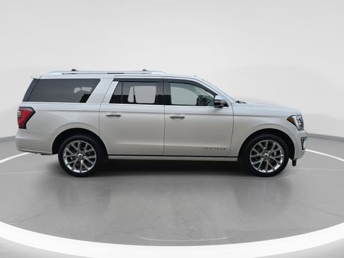 Used 2019 Ford Expedition Max Platinum image 4